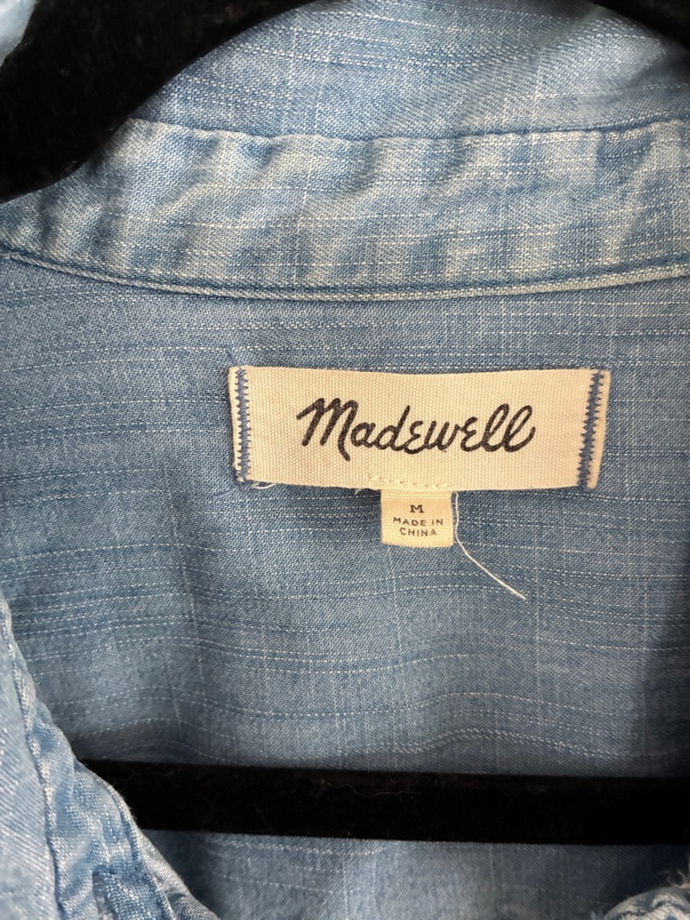 Madewell Light Blue Chambray Button-Front Top Coastal Casual Womens M - Picture 2 of 5